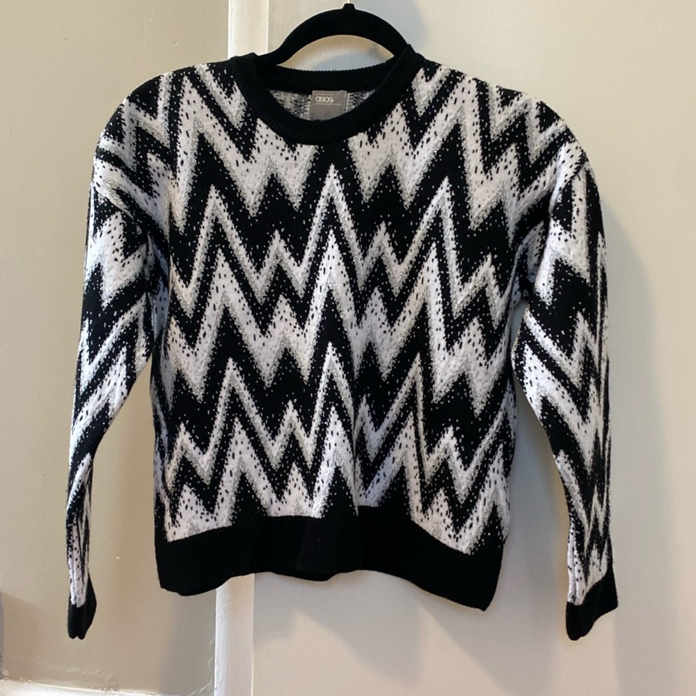 ASOS 00 Black White and Solver Zigzag Sweater